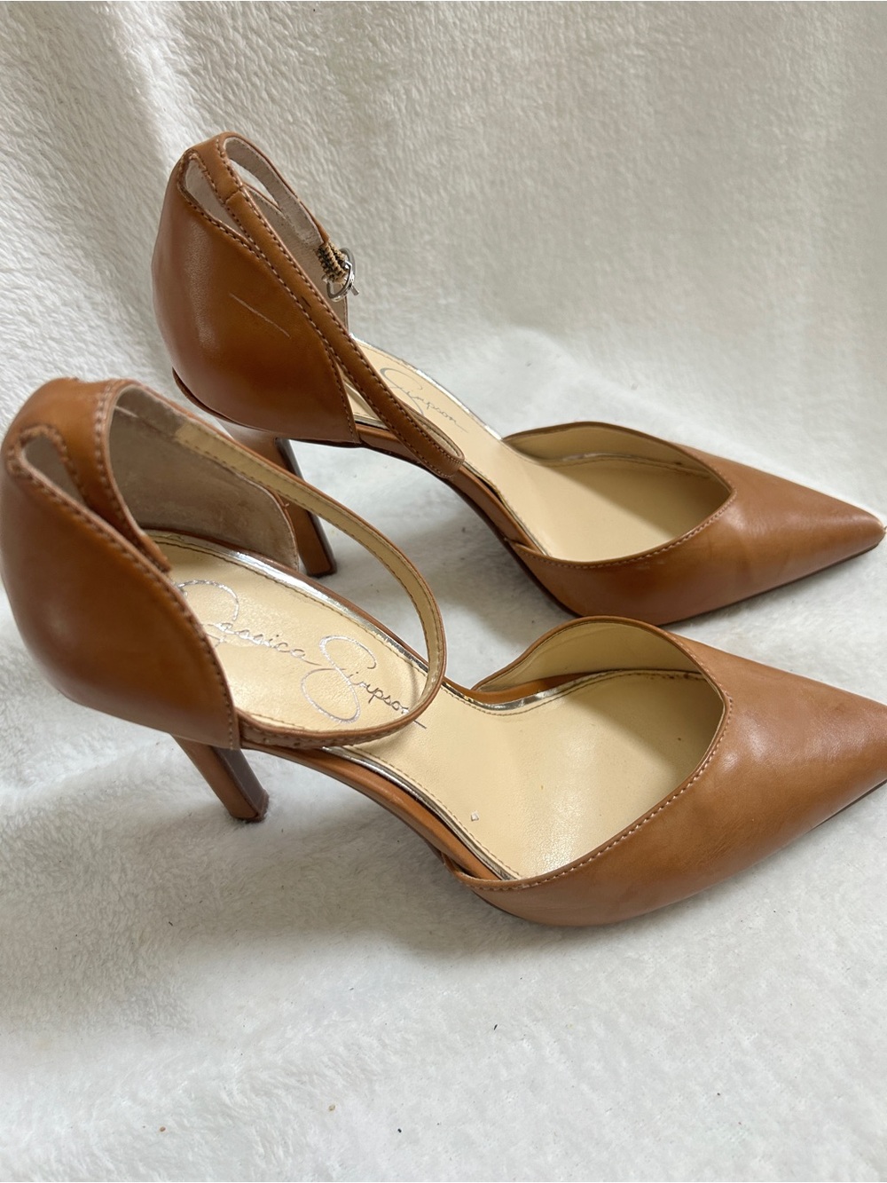 Jessica Simpson Cognac Brown Leather D'Orsay Pumps